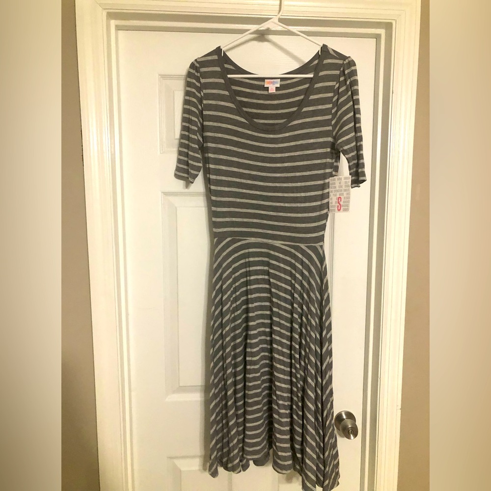 Women’s LuLaroe striped dress